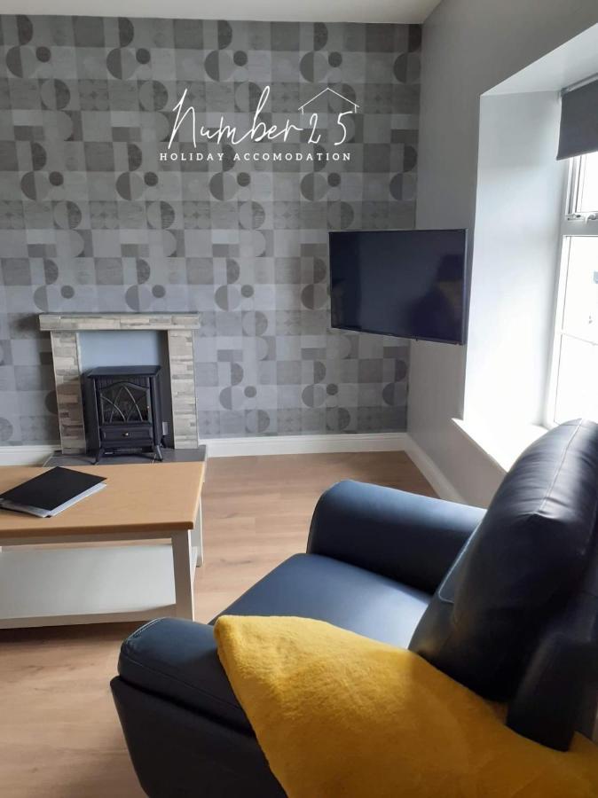 Number 25 Self Catering Apartments Ederney Ardess Екстер'єр фото