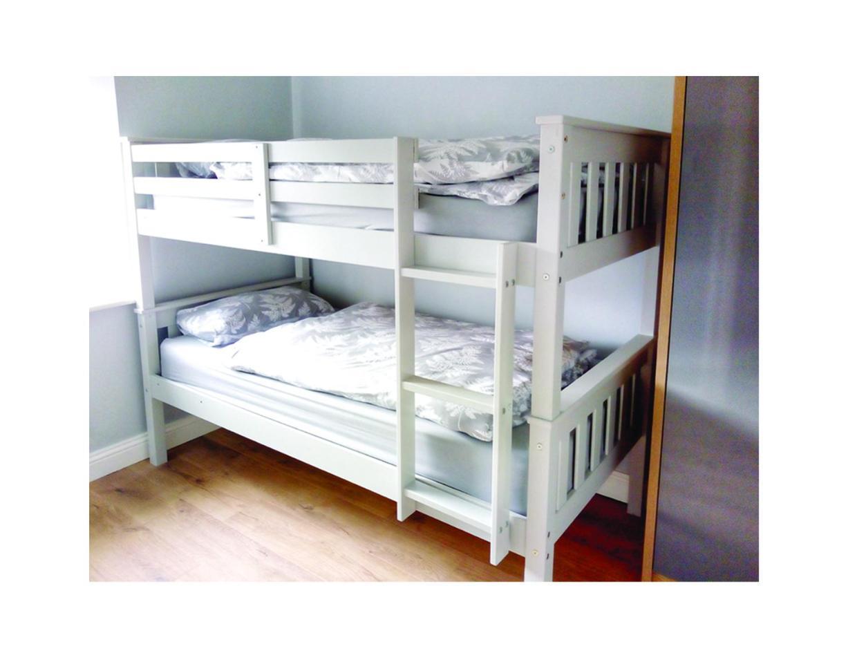 Number 25 Self Catering Apartments Ederney Ardess Екстер'єр фото